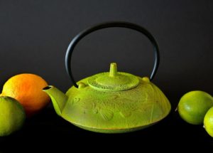 Natürliche Wachmacher Obst Teekanne